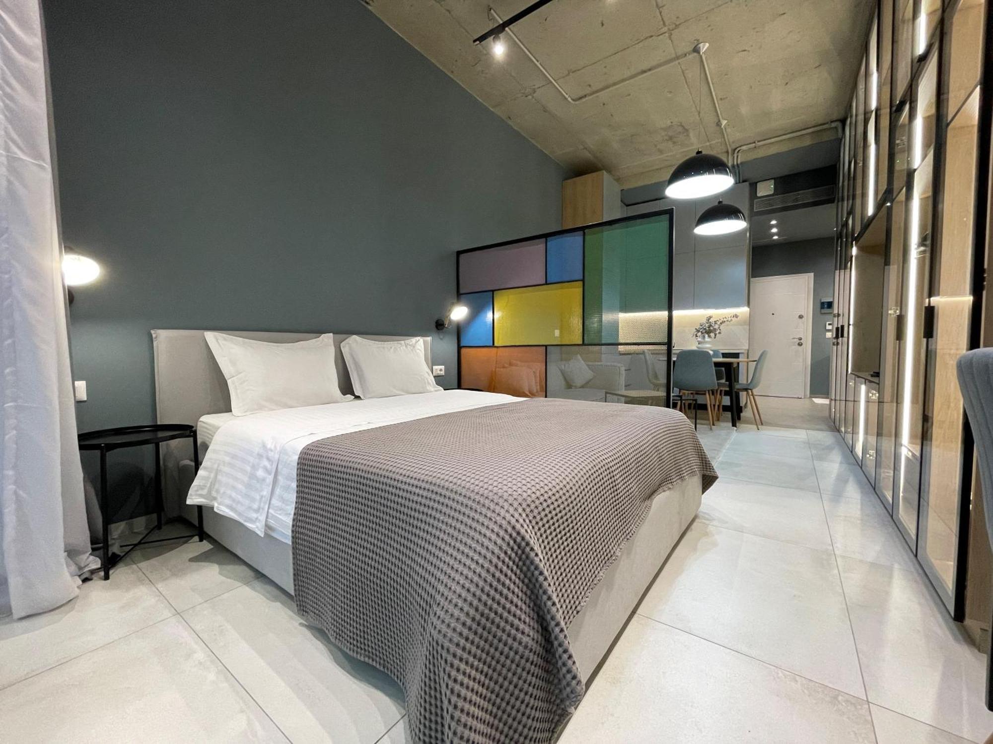 Ambassador Skyline Apartments 티라나 외부 사진