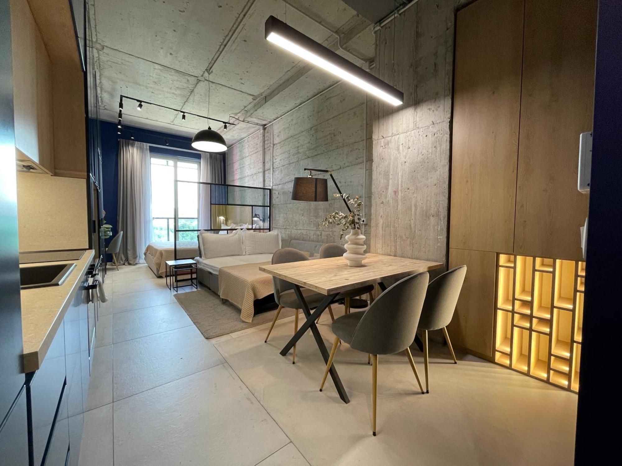 Ambassador Skyline Apartments 티라나 외부 사진